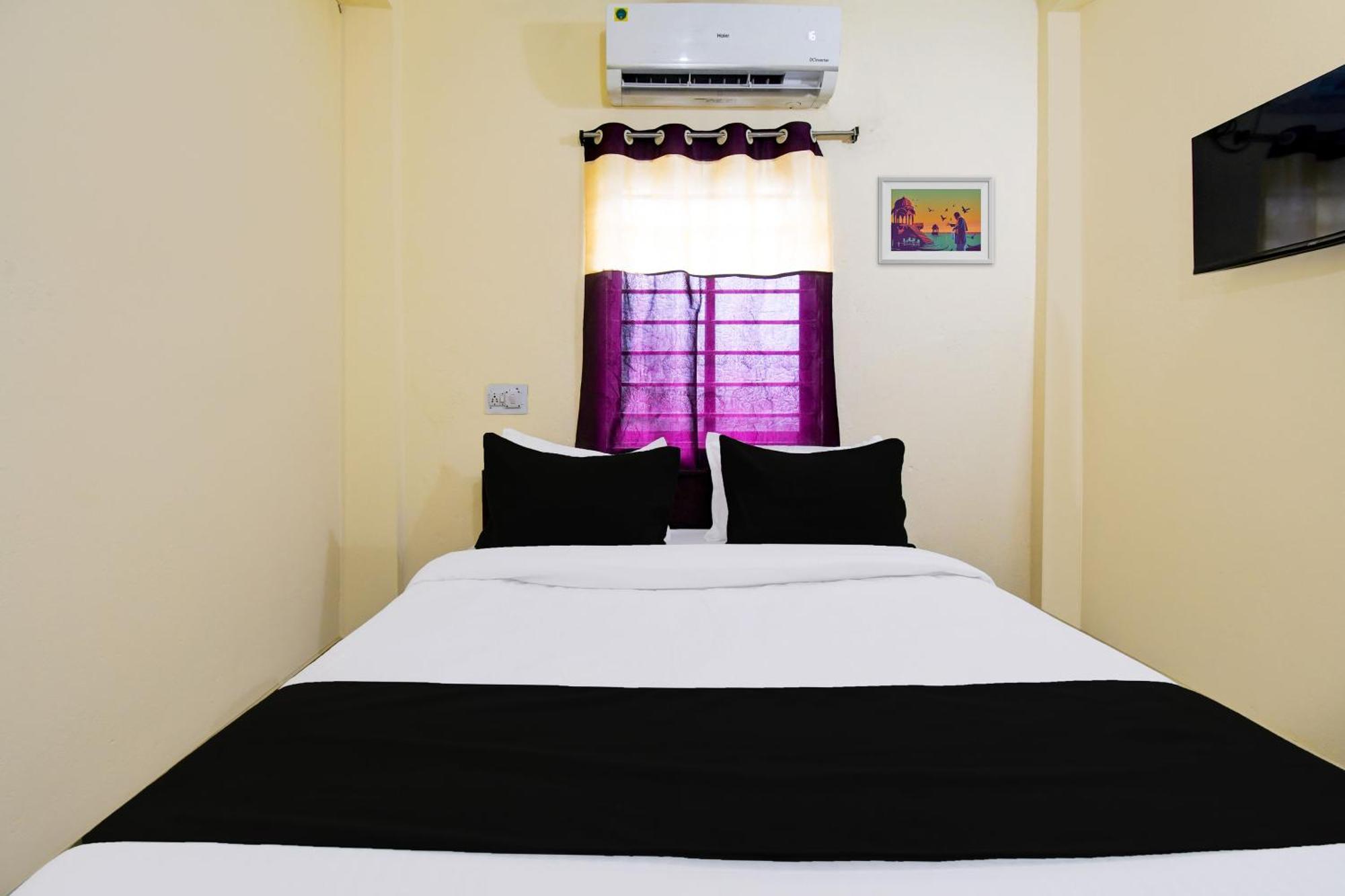 Super Hotel O Glamorous Inn Bhubaneswar Buitenkant foto