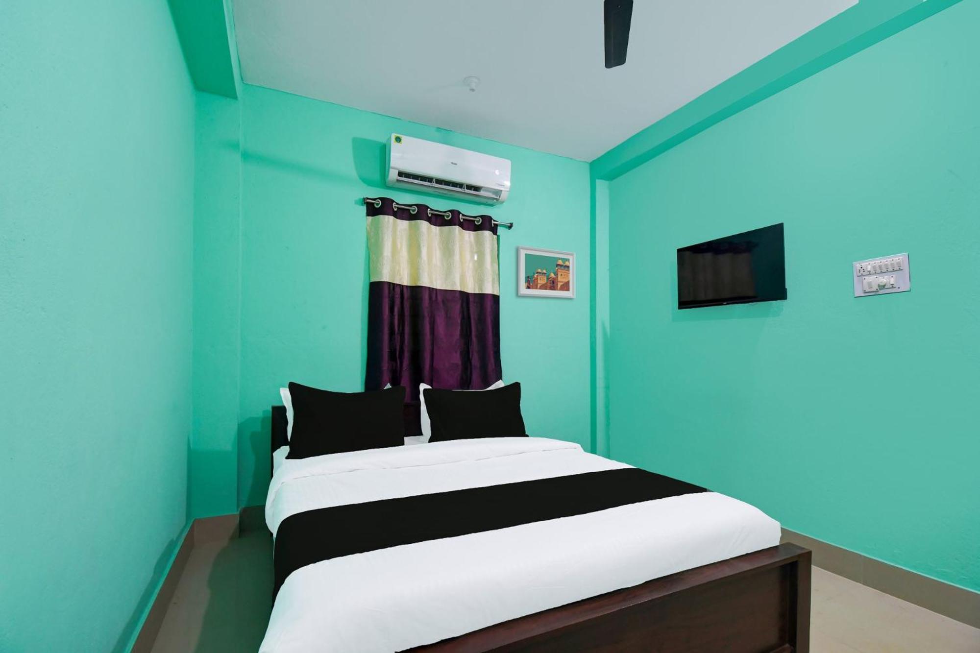 Super Hotel O Glamorous Inn Bhubaneswar Buitenkant foto